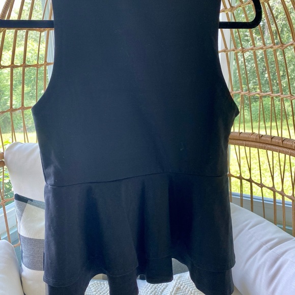 Black peplum tank - Picture 2 of 3